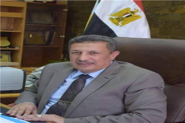 يوسف الديب وكيل وزارة التربية والتعليم بمحافظة البحيرة