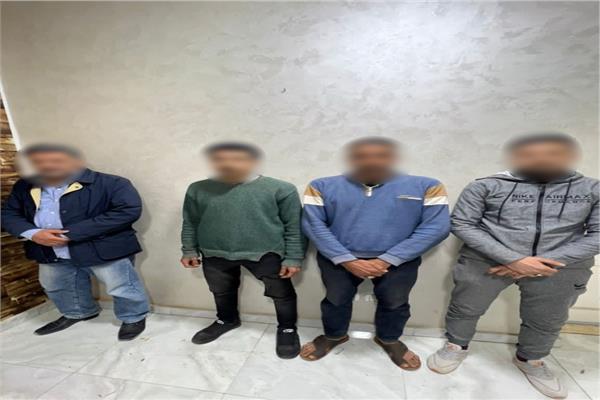 المتهمين