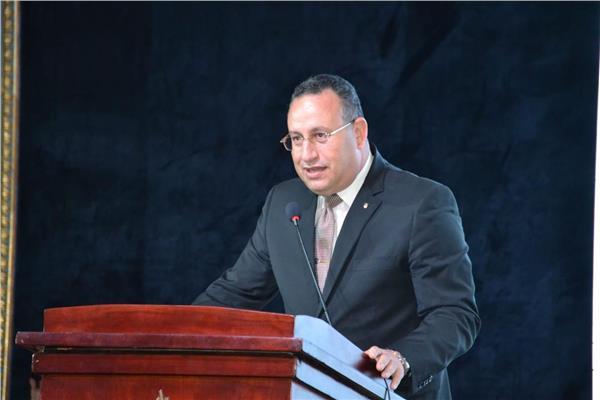 عبد العزيز قنصوة 