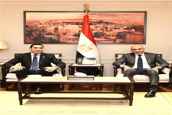وزيرا التربية والتعليم والشباب والرياضة