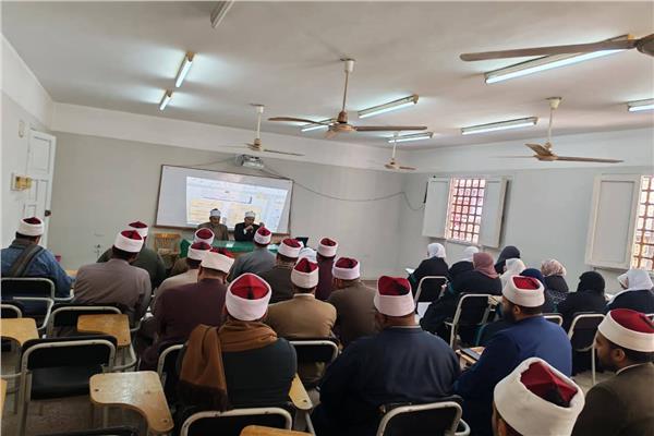 فعاليات دورات «الوعي بالصحة الإنجابية وخطر الزيادة السكانية»