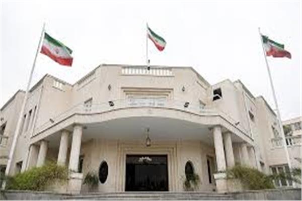 إيران