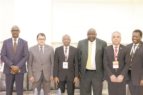 جانب من المشاركين فى مؤتمر الاستثمار الأوغندى - المصرى