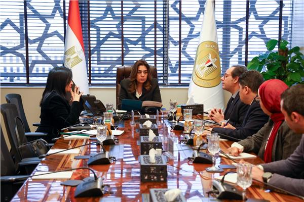 وزيرة التنمية المحلية والبيئة: شراكة مع القطاع المصرفي 
