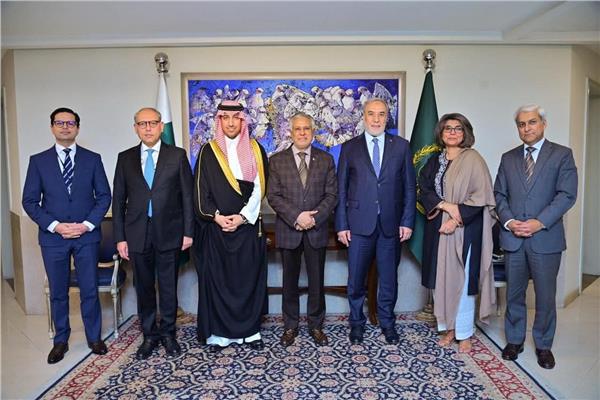 مساعد وزير الخارجية للتخطيط السياسى يشارك فى اجتماع كبار المسئولين الرباعي في إسلام آباد