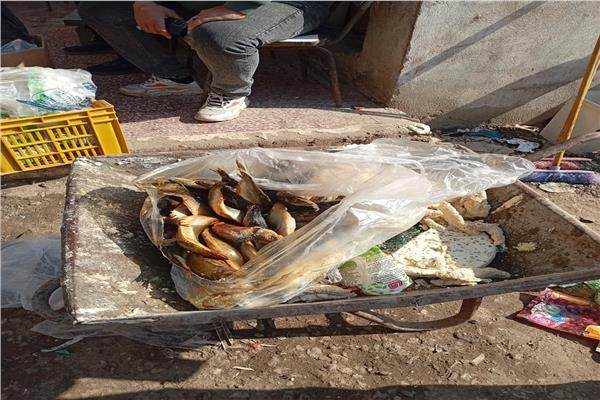 مواد غذائية غير صالحة للاستهلاك الآدمي