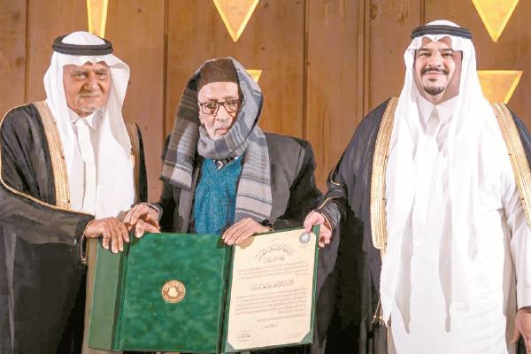 د. محمد أبو موسى أستاذ البلاغة بجامعة الأزهر وعضو هيئة كبار العلماء بالأزهر