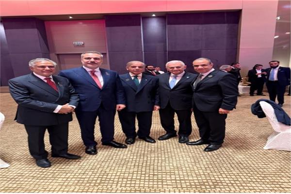 وزير الخارجية يلتقي رئيس وزراء باكستان ووزيري خارجية إسلام آباد وأنقرة