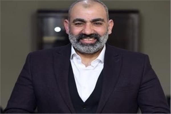  الفنان محسن منصور