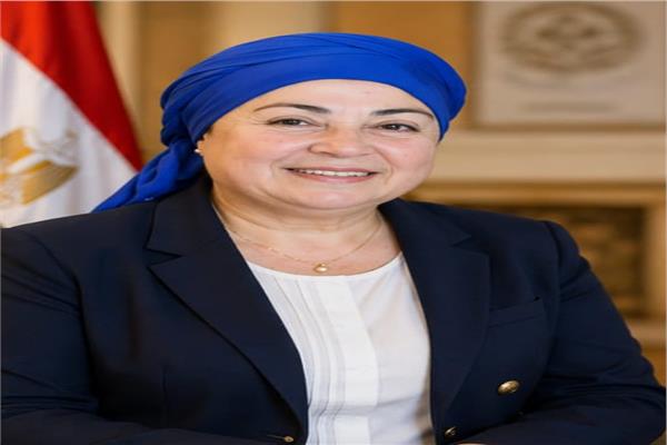  الدكتورة نبيلة حسن