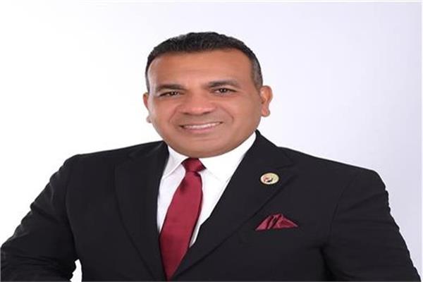 النائب أشرف مروق