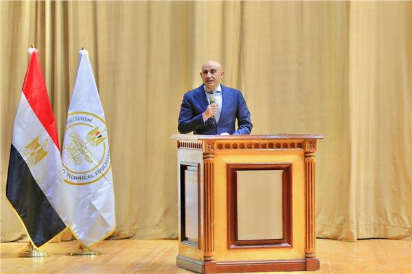 وزير التعليم: نسبة حضور الطلاب بلغت نسبة 87% بسبب اعادة الهيكلة الشاملة المنفذة الفترة الماضية