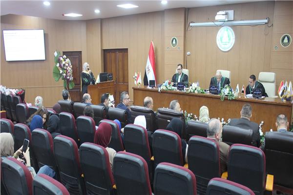 الدكتور شريف خاطر، رئيس جامعة المنصورة