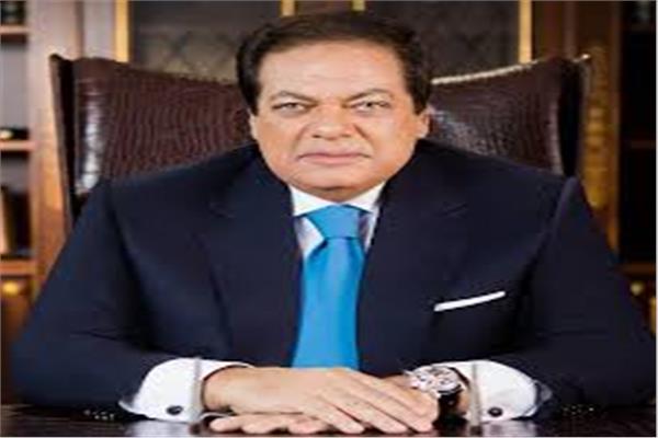  النائب محمد أبو العينين