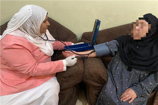 القوافل الطبية العلاجية 