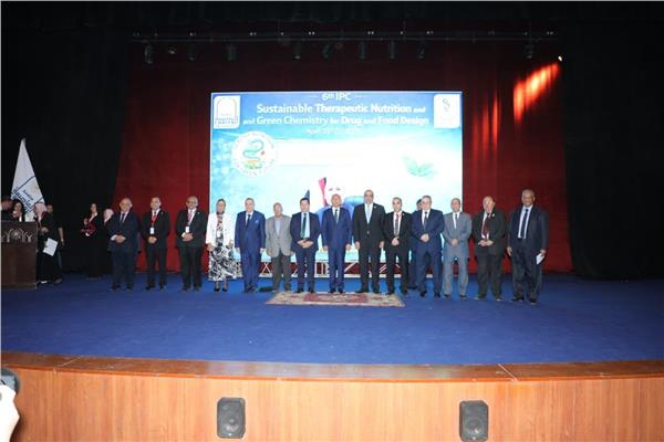 محافظ القاهرة يشهد المؤتمر الدولى السادس لكلية الصيدلة بجامعة العاصمة 