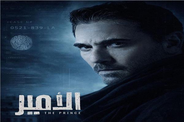 الفنان  أحمد عز