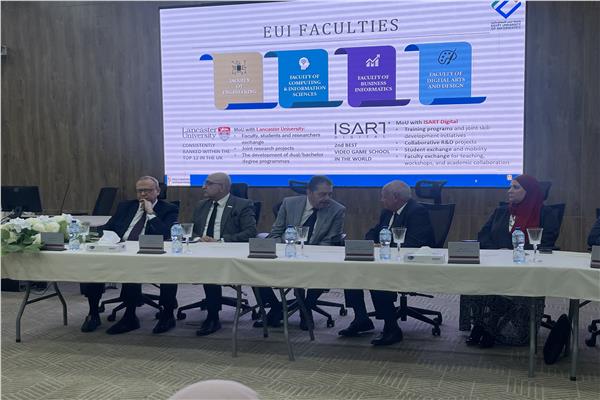 رئيس جامعة مصر للمعلوماتية