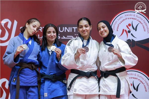 3 ميداليات تزين منصة التتويج