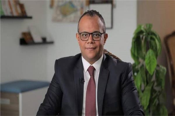 خبير أسواق المال