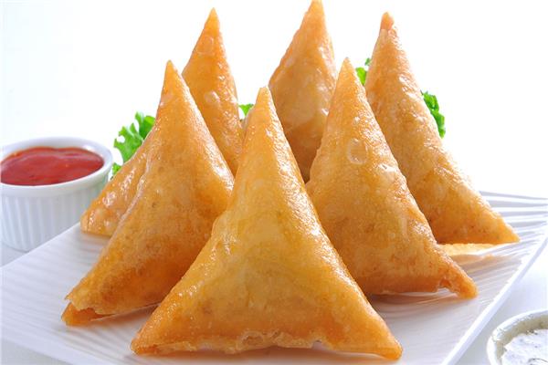 سمبوسة بالموز