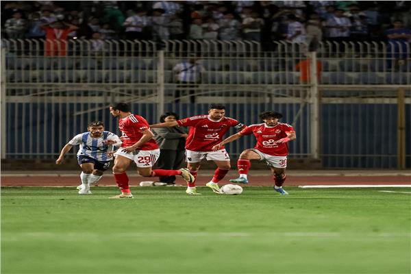 الأهلي وبيراميدز