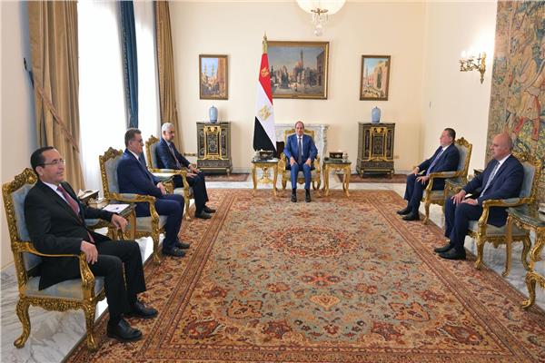لقاء الرئيس السيسي برئيس مجموعة بنك التنمية الأفريقي