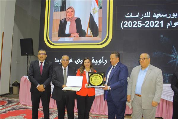 القومي للمرأة يشارك في احتفالية عيد الأم ويوم المرأة العالمي بالنقابة العامة للمهندسين 