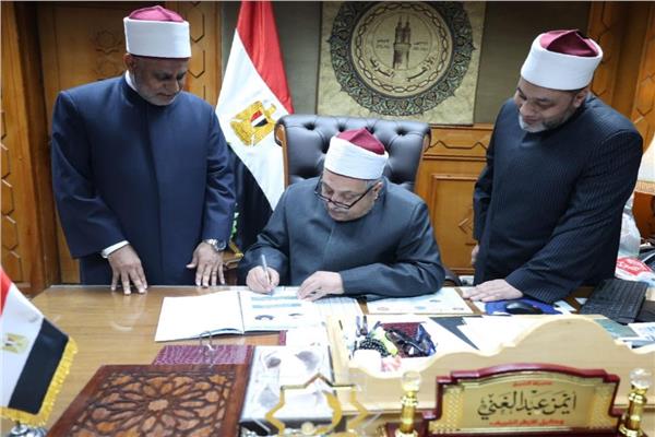 الشيخ أيمن عبد الغني