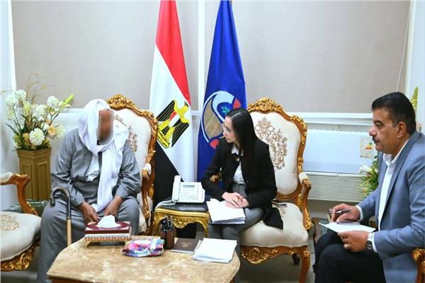 الدكتورة جاكلين عازر محافظ البحيرة