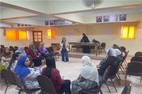  ورش تدريبية لميسري المبادرة بالمنيا