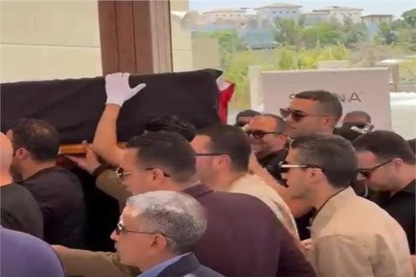 صلاة جنازة الفنان الراحل هاني شاكر