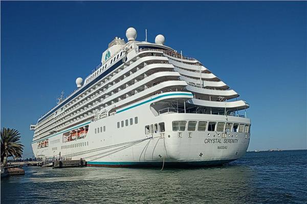 السفينة السياحية CRYSTAL SERENITY 