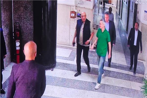وزير الكهرباء يتفقد هيئة الطاقة المتجددة 