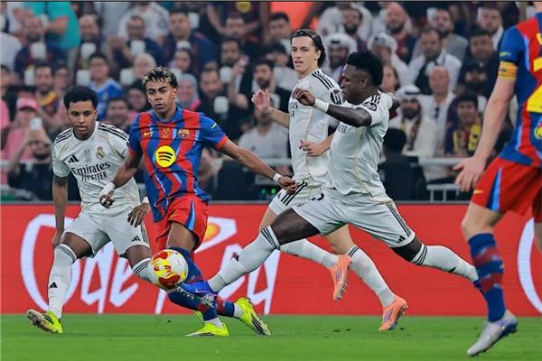 ريال مدريد وبرشلونة