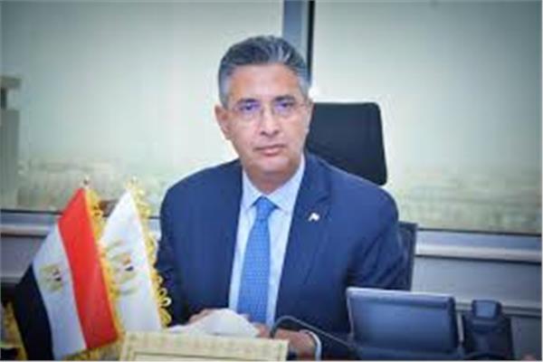 الدكتورشریف فاروق، وزير التموين والتجارة الداخلية