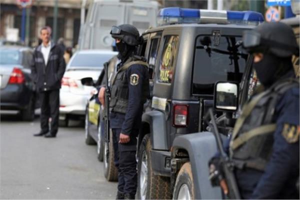 جهود مكثفة لضبط قاتل شاب بالمحلة الكبرى 