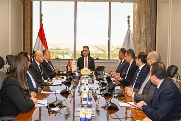 اجتماع بالتموين لمتابعة منظومة كارت الخدمات الحكومية الموحد