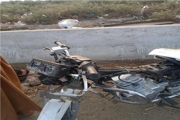تصادم مروع بين دراجتين ناريتين