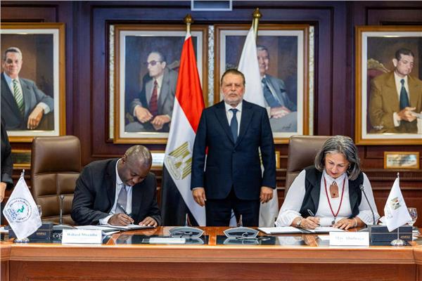 محافظ البنك المركزي يشهد توقيع مذكرة تفاهم مع مفوضية الكوميسا للمنافسة 