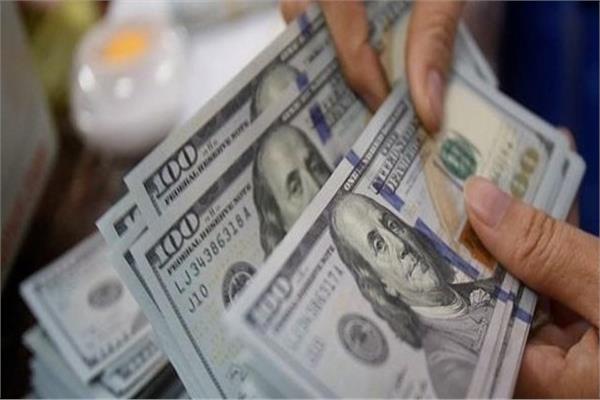 ضبط قضايا اتجار غير مشروع بالنقد الأجنبي 