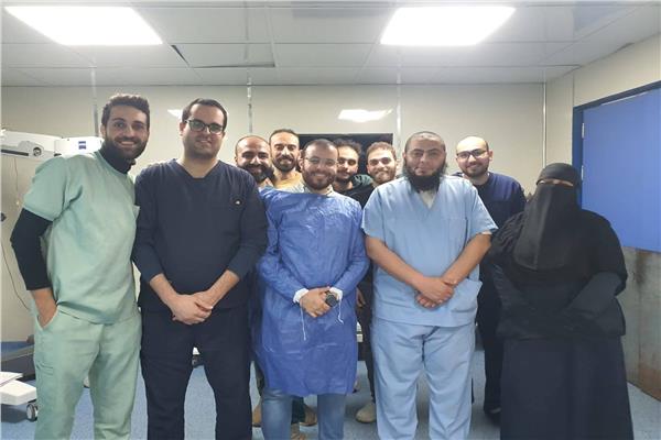  فريق العمليات والطوارئ بقسم الأنف والأذن والحنجرة بمستشفى كفر الشيخ العام