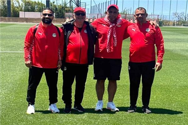 وفد جهاز منتخبنا الوطني تحت 17 سنة