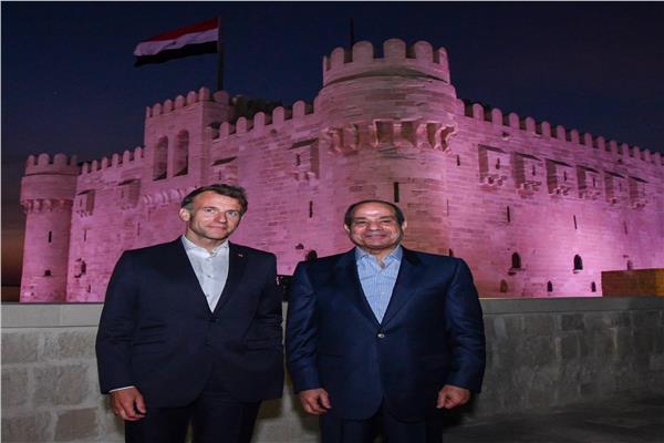 الرئيس السيسي ونظيره الفرنسي