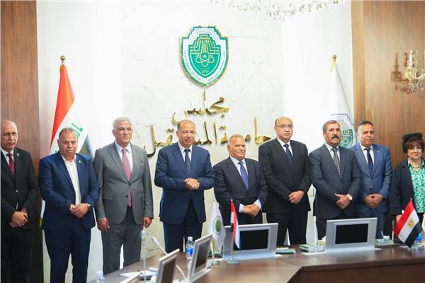 رئيس جامعة المنصورة يزور جامعة المستقبل العراقية