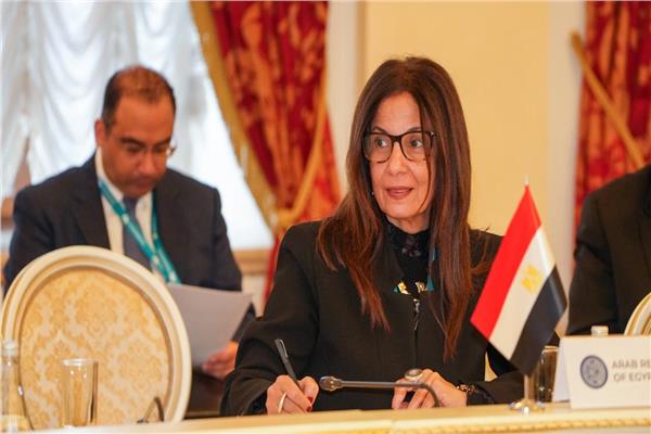  وزيرة الثقافة الدكتورة جيهان زكي