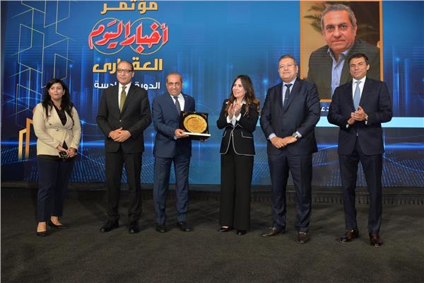 المهندس خالد عباس خلال التكريم