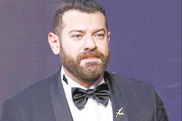 النجم عمرو يوسف