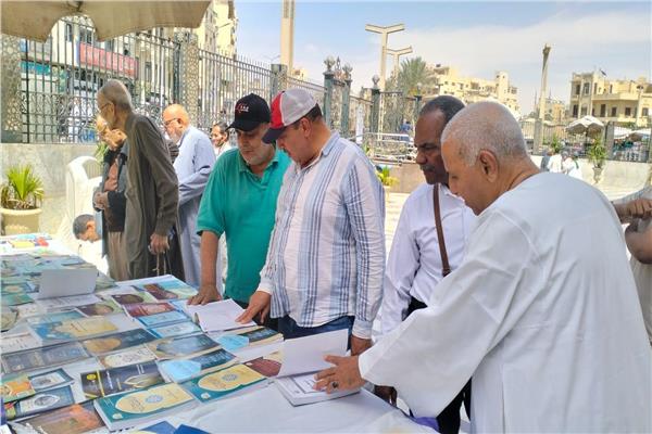 معرض كتاب «الأعلى للشئون الإسلامية» بمسجد السيدة زينب