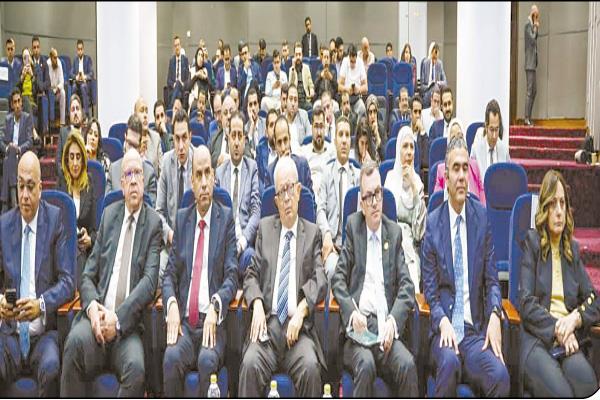 د. أحمد رستم وزير التخطيط والتنمية الاقتصادية اللقاء التشاركى الأول